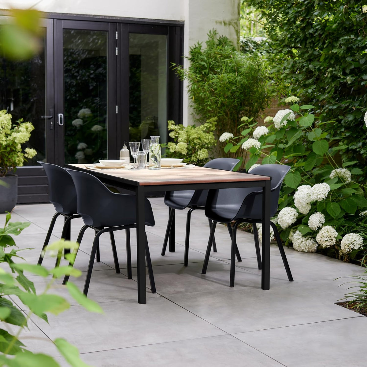 Keter Porto Outdoor Dining Table | Seats 6 People | 160cm Length | Signature Wood-Look Finish | Weatherproof & Durable Steel Frame | Low Maintenance | Pairs Chairs