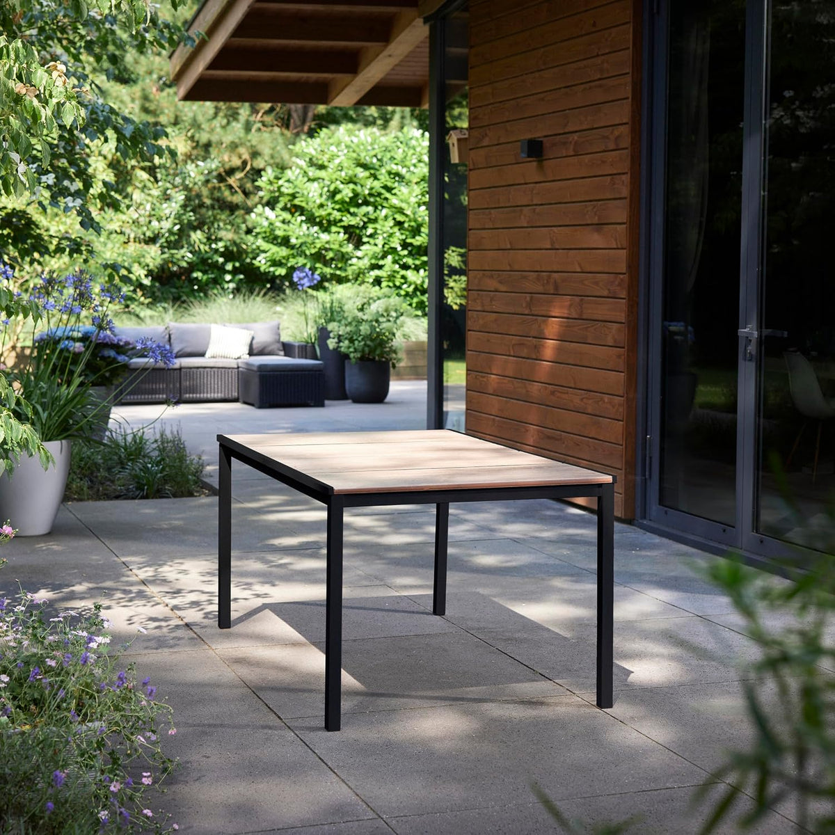 Keter Porto Outdoor Dining Table | Seats 6 People | 160cm Length | Signature Wood-Look Finish | Weatherproof & Durable Steel Frame | Low Maintenance | Pairs Chairs